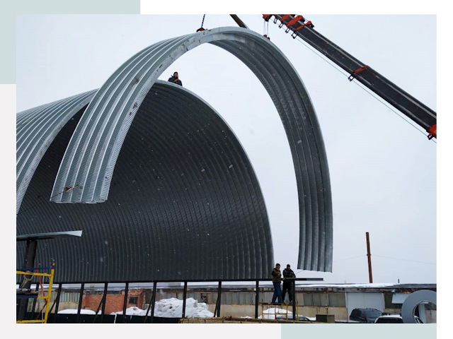 Полукруглые ангары в Сарове